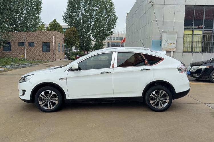 Used Luxgen U6 SUV 2017 1.8T Enhanced Charm Edition Exterior 8