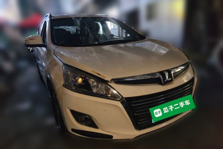 Used Luxgen U6 SUV 2017 1.8T Fashion-Upgraded Model Front Right 45 Deg