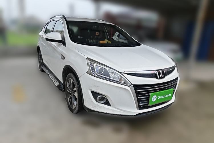 Used Luxgen U6 SUV 2017 1.8T Tech Value Model Front Right 45 Deg