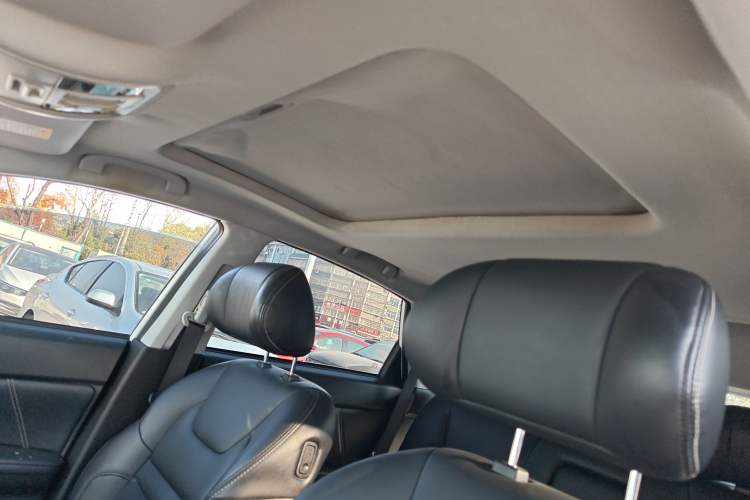 Used Luxgen U6 SUV 2017 1.8T Fashion-Upgraded Model Headliner