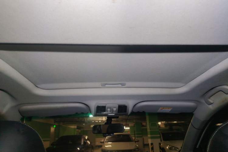 Used Luxgen U6 SUV 2017 1.8T Enhanced Charm Edition Headliner