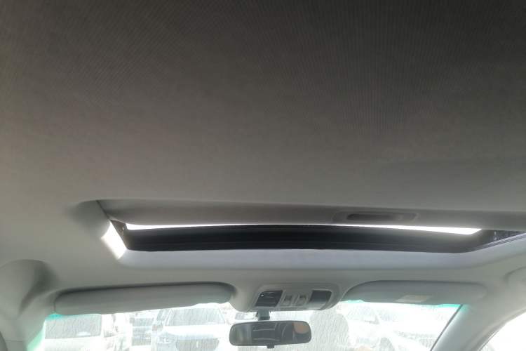 Used Luxgen U6 SUV 2017 1.8T Enhanced Charm Edition Headliner