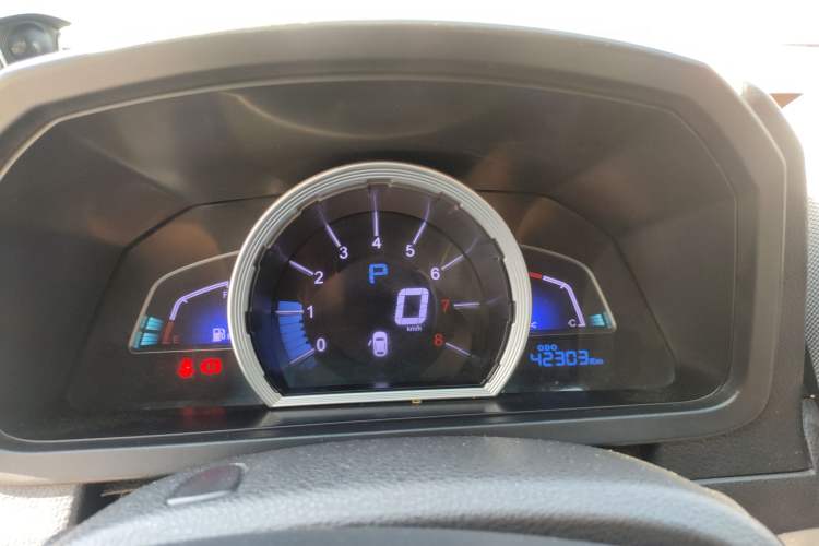 Used Luxgen U6 SUV 2017 1.8T Tech Value Model Instrument Cluster
