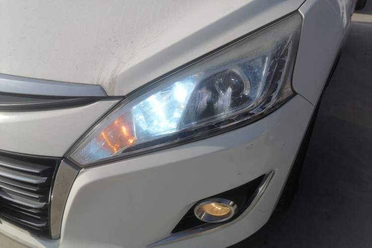 Used Luxgen U6 SUV 2017 1.8T Enhanced Charm Edition Left Front Headlight