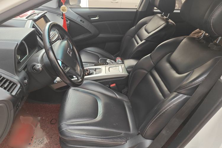 Used Luxgen U6 SUV 2017 1.8T Tech Value Model Left Front Seat