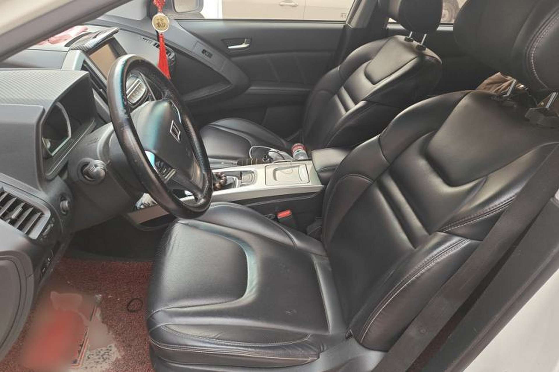 Used Luxgen U6 SUV 2017 1.8T Tech Value Model Left Front Seat
