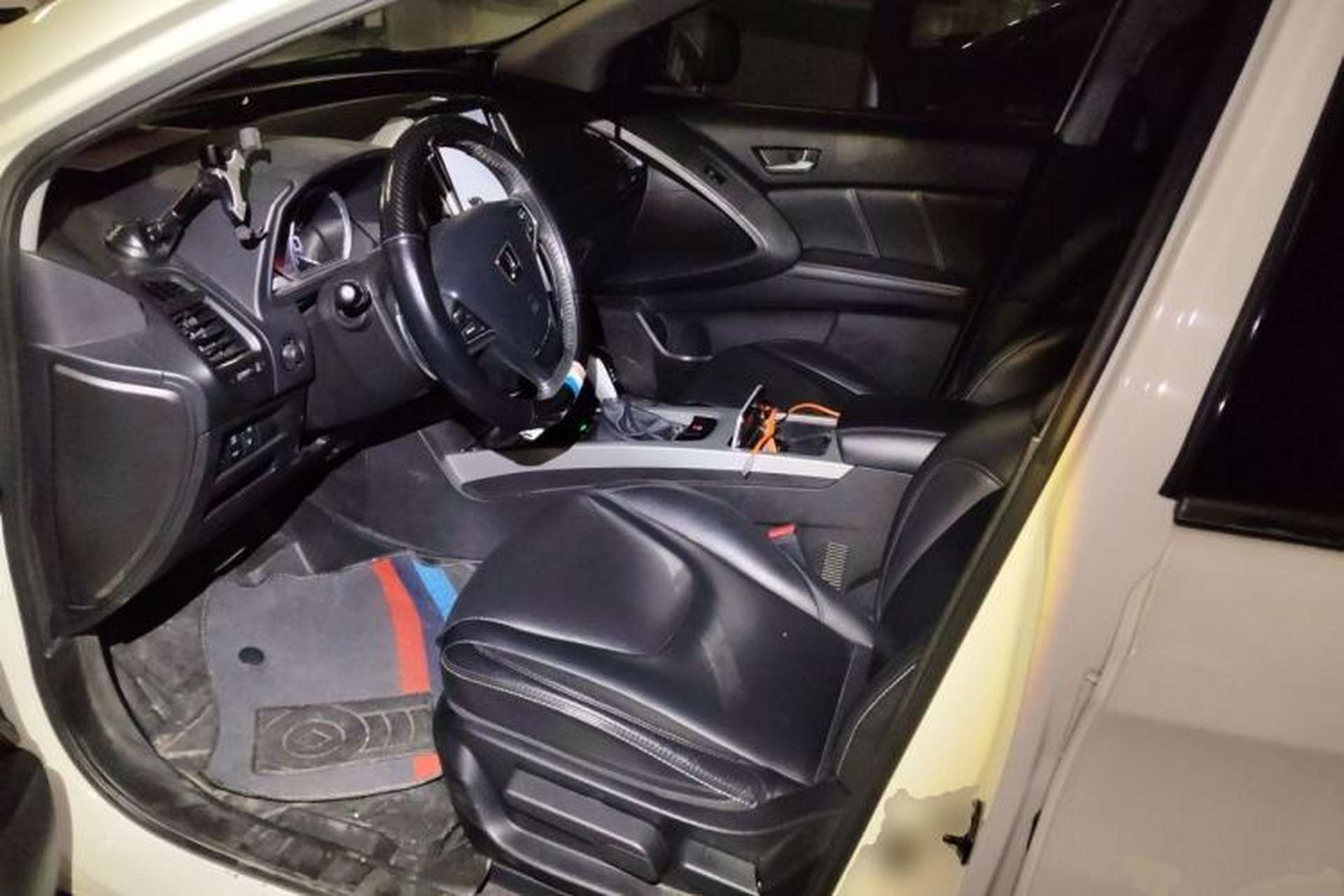 Used Luxgen U6 SUV 2017 1.8T Enhanced Charm Edition Left Front Seat