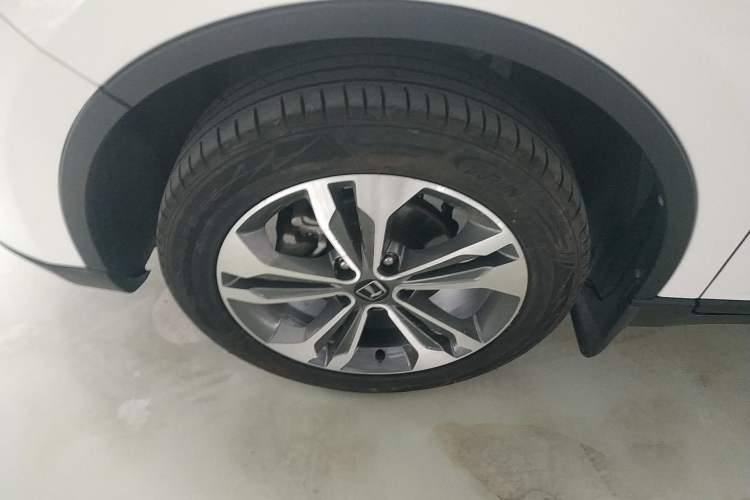 Used Luxgen U6 SUV 2017 1.8T Tech Value Model Left Front Wheel Hub