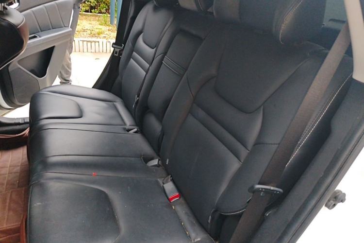 Used Luxgen U6 SUV 2017 1.8T Fashion-Upgraded Model Left Rear Seat