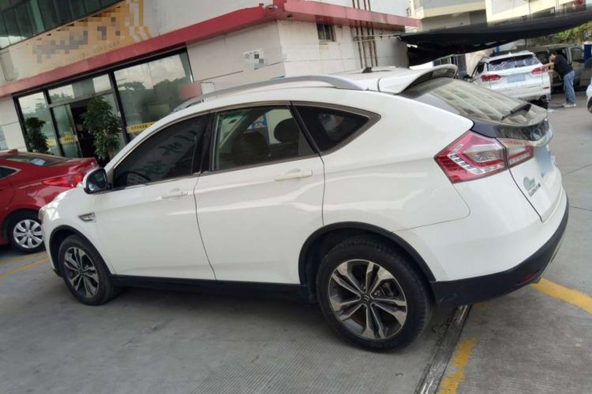Used Luxgen U6 SUV 2017 1.8T Enhanced Charm Edition Left Side