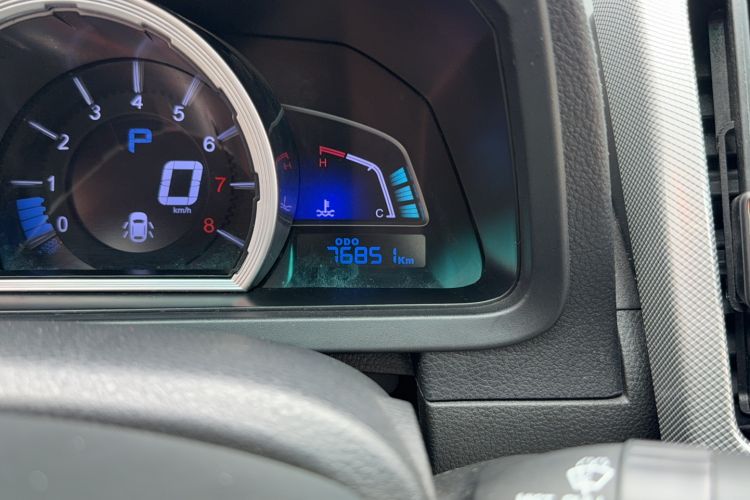Used Luxgen U6 SUV 2017 1.8T Enhanced Charm Edition Odometer Close Up