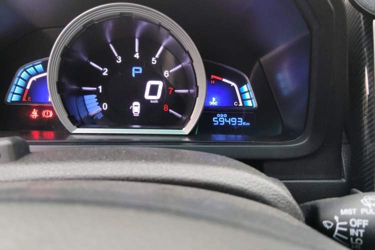 Used Luxgen U6 SUV 2017 Revised Version 1.6T Flagship Edition Odometer Close Up