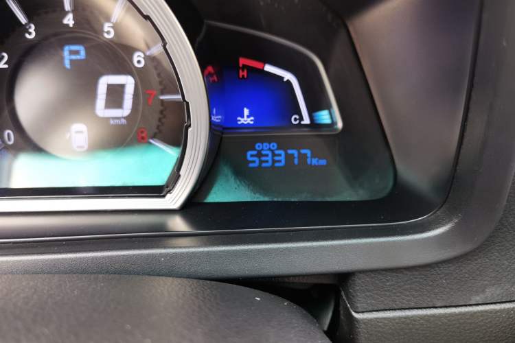 Used Luxgen U6 SUV 2017 1.8T Enhanced Charm Edition Odometer Close Up