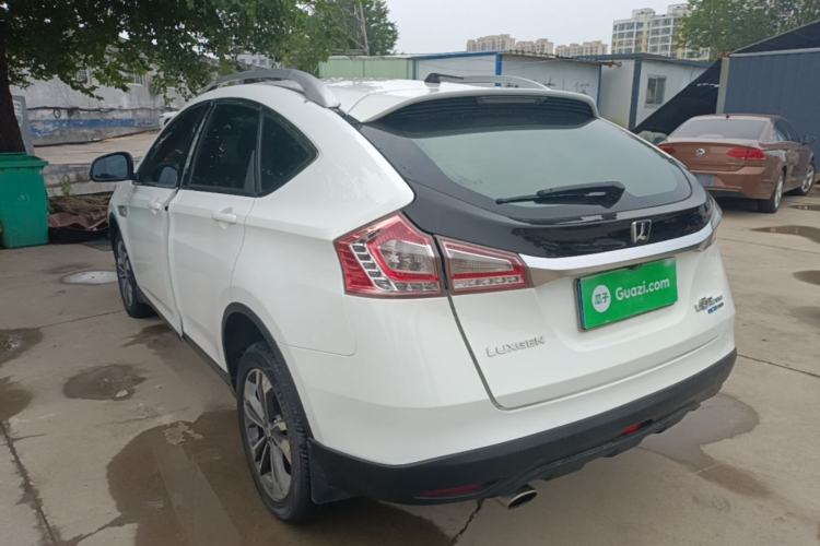 Used Luxgen U6 SUV 2017 1.8T Tech Value Model Rear Left 45 Deg
