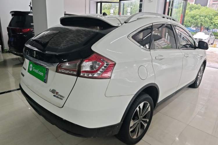 Used Luxgen U6 SUV 2017 1.8T Tech Value Model Rear Right 45 Deg