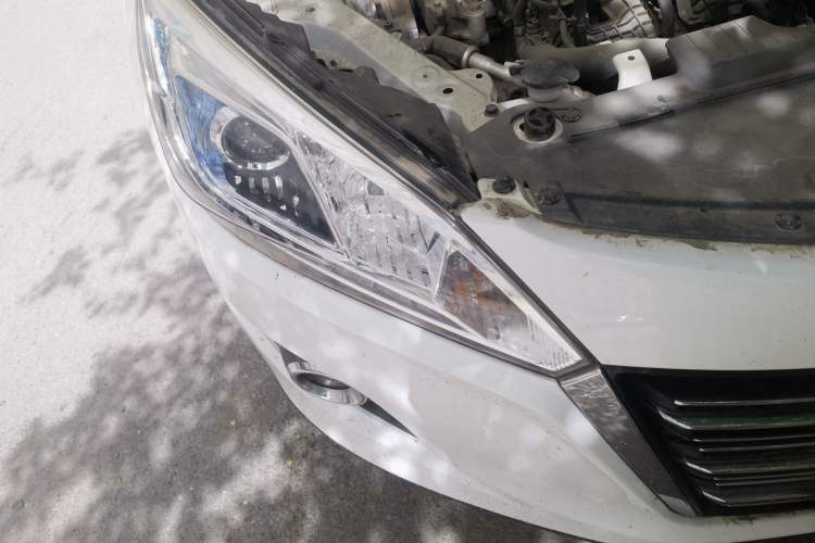 Used Luxgen U6 SUV 2017 1.8T Tech Value Model Right Front Headlight