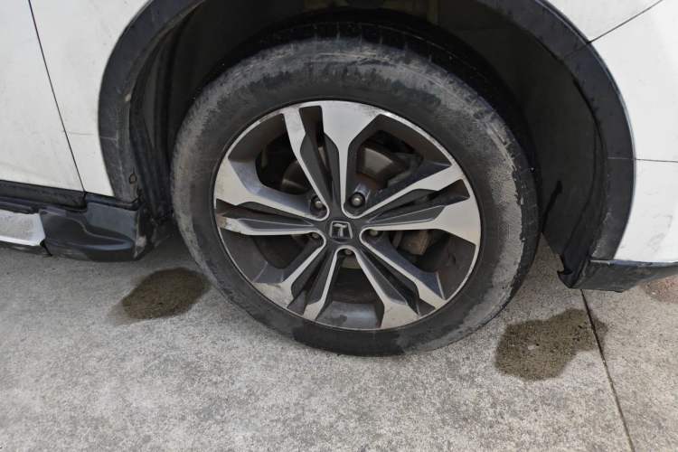 Used Luxgen U6 SUV 2017 1.8T Tech Value Model Right Front Wheel Hub