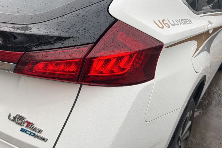 Used Luxgen U6 SUV 2017 Revised Version 1.6T Fashion Edition Right Rear Taillight