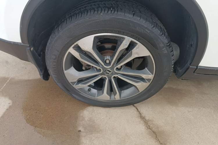 Used Luxgen U6 SUV 2017 1.8T Tech Value Model Right Rear Wheel Hub