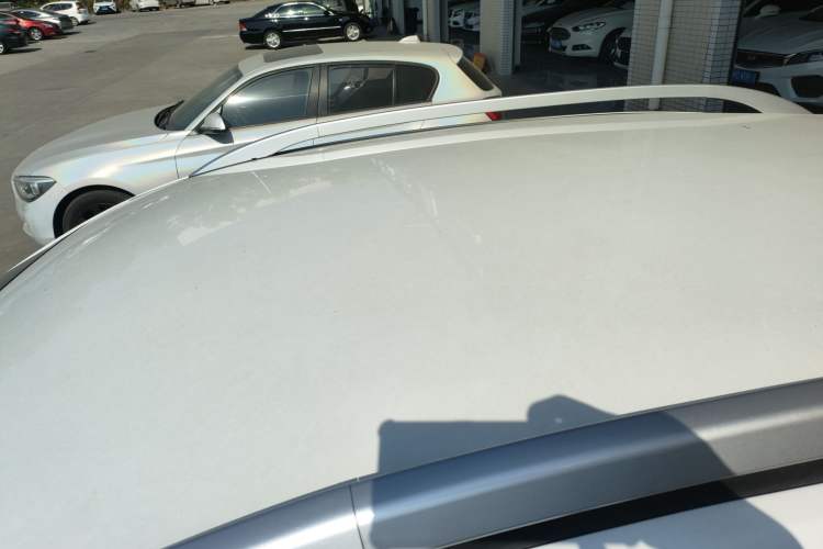 Used Luxgen U6 SUV 2017 1.8T Tech Value Model Roof