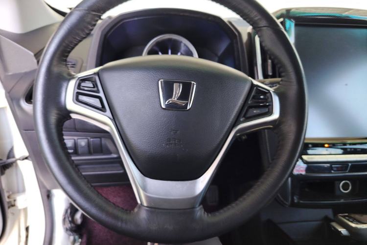 Used Luxgen U6 SUV 2017 Revised Version 1.6T Fashion Edition Steering Wheel