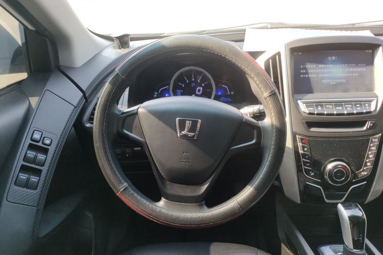Used Luxgen U6 SUV 2017 1.8T Tech Value Model Steering Wheel