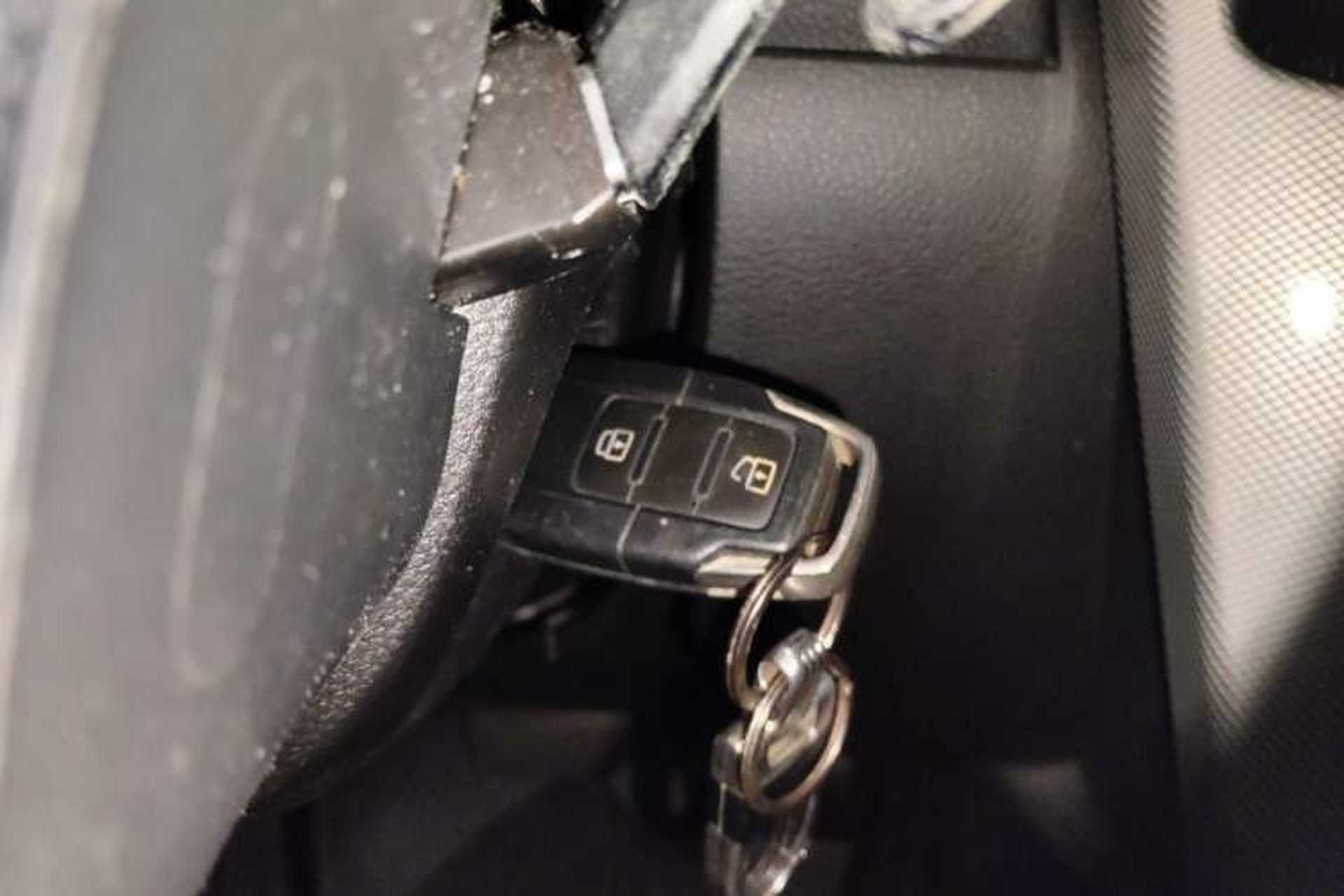 Used Luxgen U6 SUV 2017 1.8T Enhanced Charm Edition Vehicle Key