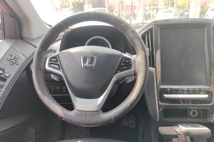 Used Luxgen U6 SUV 2017 Revised Version 1.6T Flagship Edition Steering Wheel