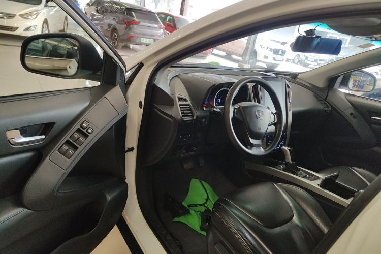 Used Luxgen U6 SUV 2018 1.8T Classic Comfort Edition Driver Seat