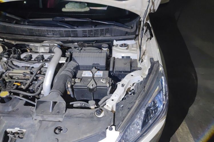 Used Luxgen U6 SUV 2018 1.8T Classic Sunroof Edition Engine Bay Left