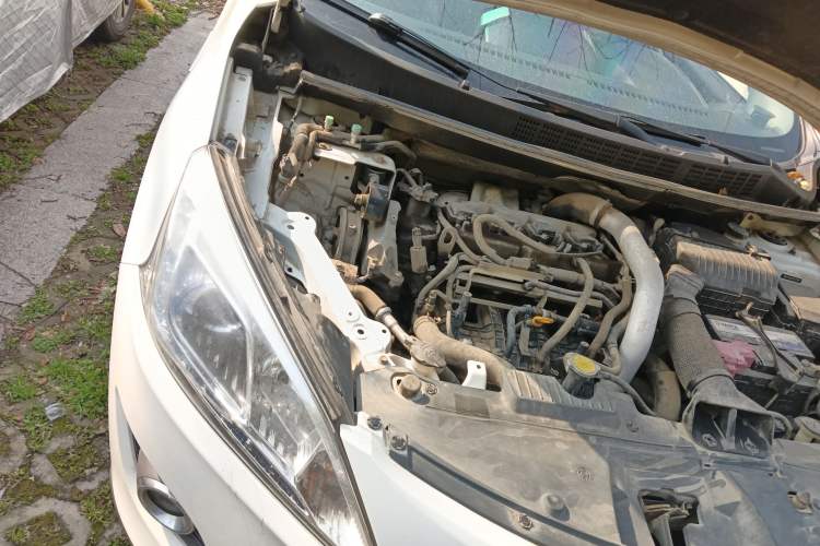 Used Luxgen U6 SUV 2018 1.8T Classic Edition Engine Bay Right