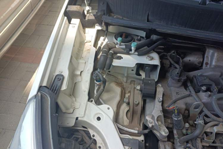 Used Luxgen U6 SUV 2018 1.8T Classic Sunroof Edition Engine Bay Right