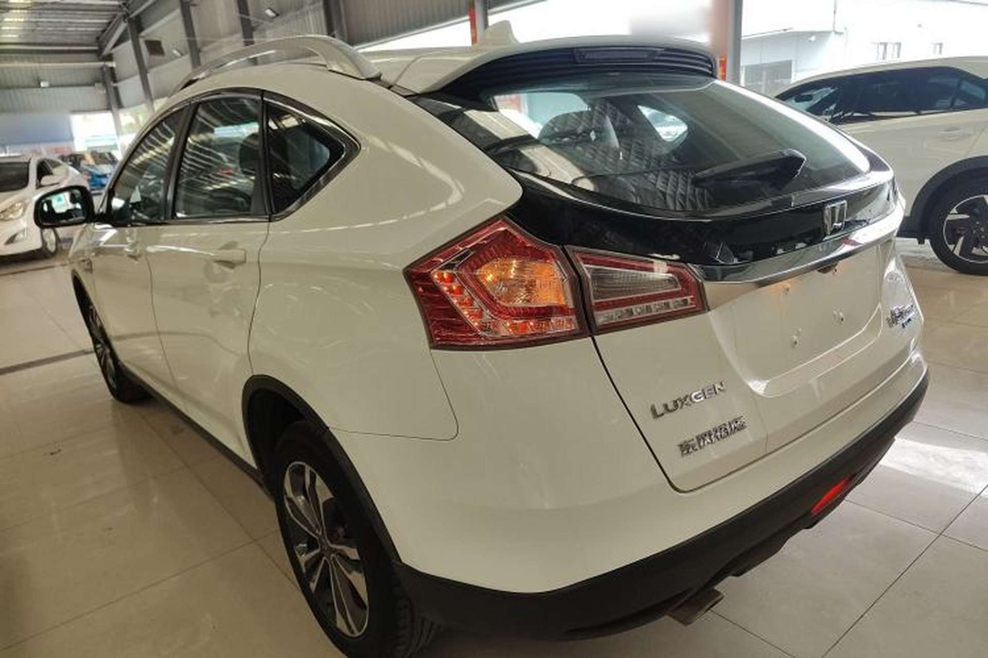 Used Luxgen U6 SUV 2018 1.8T Classic Comfort Edition Exterior 2