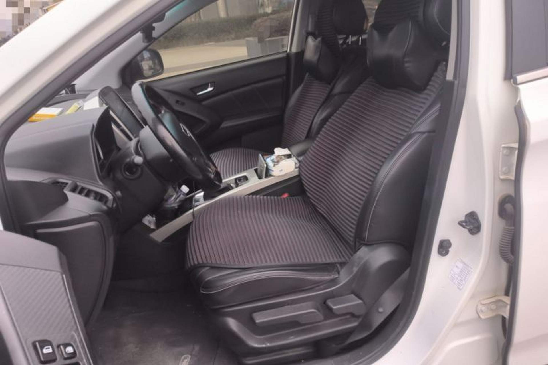 Used Luxgen U6 SUV 2018 1.8T Classic Comfort Edition Left Front Seat