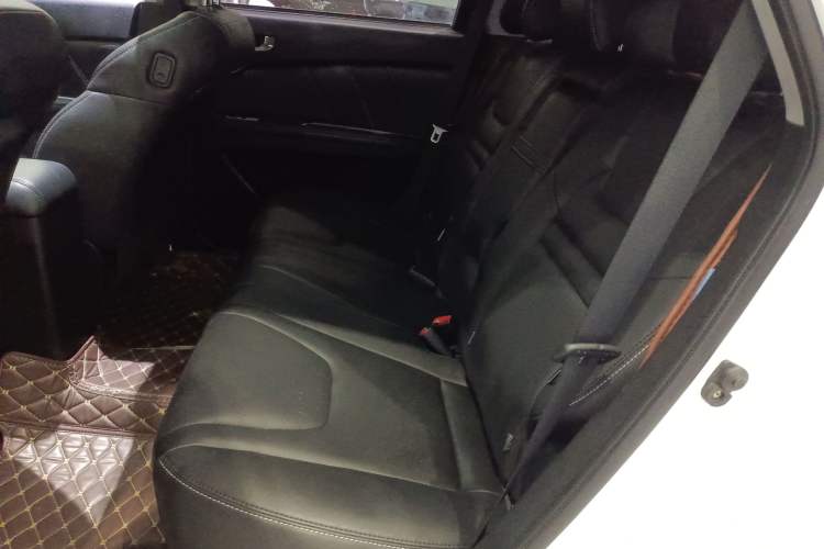 Used Luxgen U6 SUV 2018 1.8T Classic Sunroof Edition Left Rear Seat