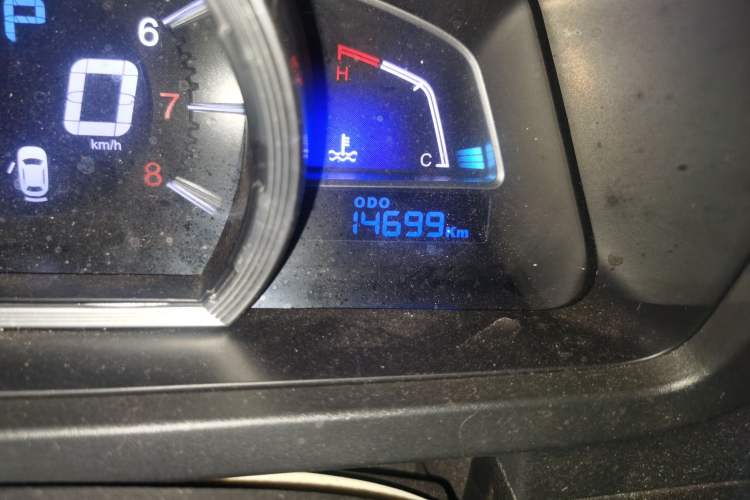 Used Luxgen U6 SUV 2018 1.8T Classic Comfort Edition Odometer Close Up
