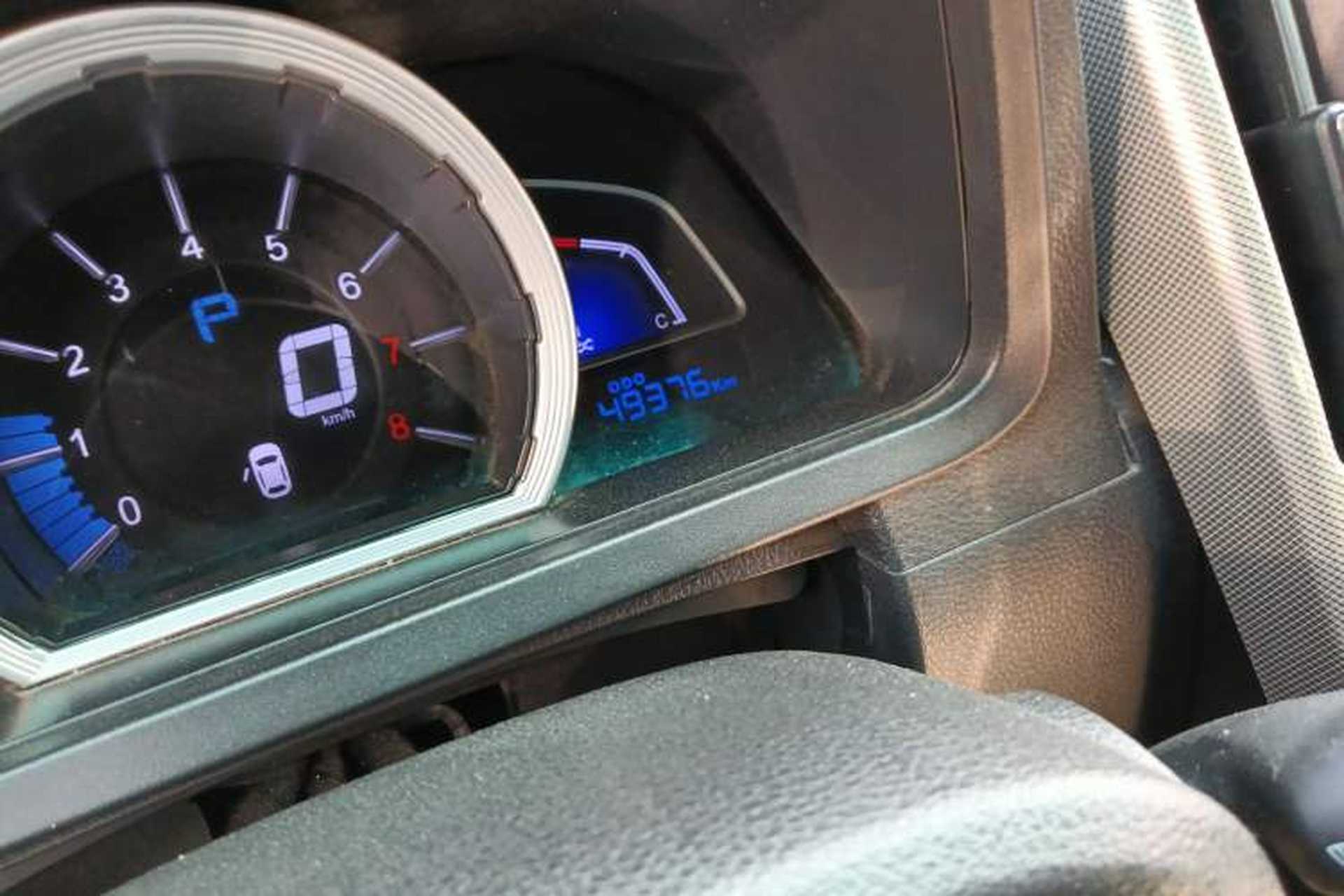 Used Luxgen U6 SUV 2018 1.8T Classic Edition Odometer Close Up