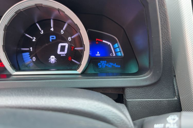 Used Luxgen U6 SUV 2018 1.8T Classic Comfort Edition Odometer Close Up