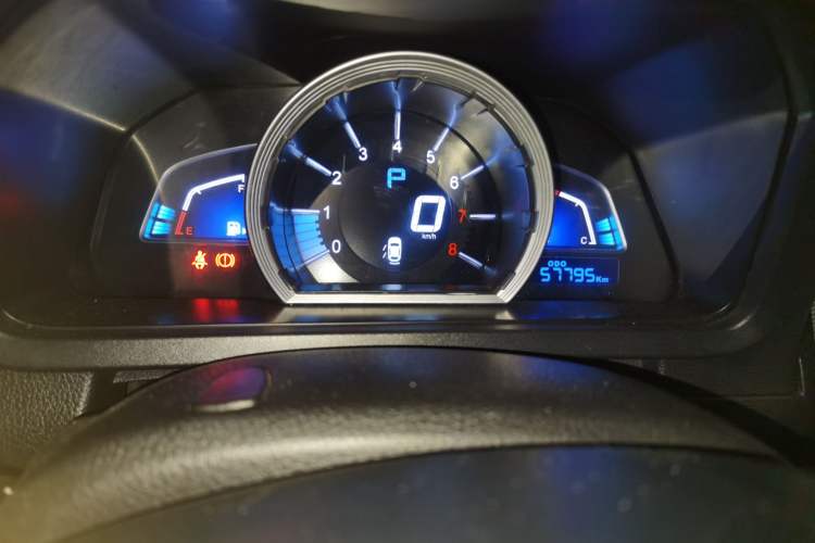 Used Luxgen U6 SUV 2018 1.8T Classic Sunroof Edition Odometer Close Up