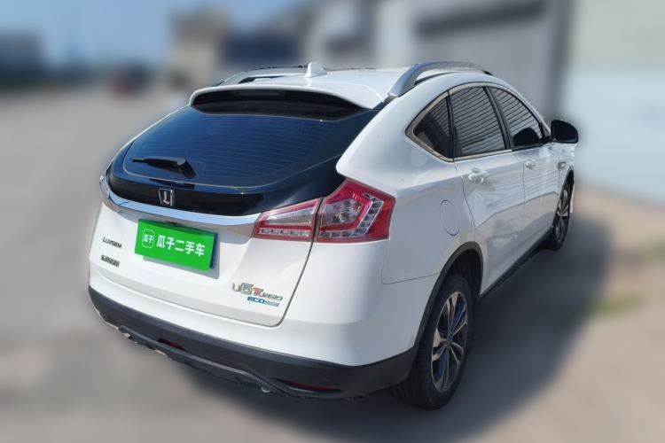 Used Luxgen U6 SUV 2018 1.8T Classic Sunroof Edition Rear Right 45 Deg