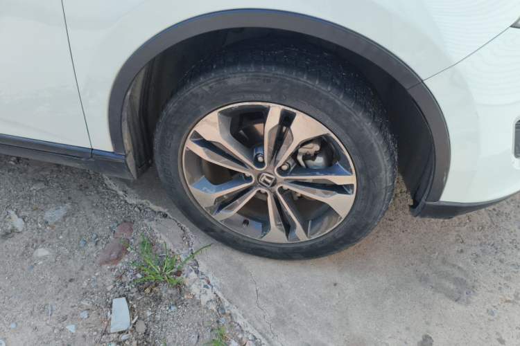 Used Luxgen U6 SUV 2018 1.8T Classic Sunroof Edition Right Front Wheel Hub
