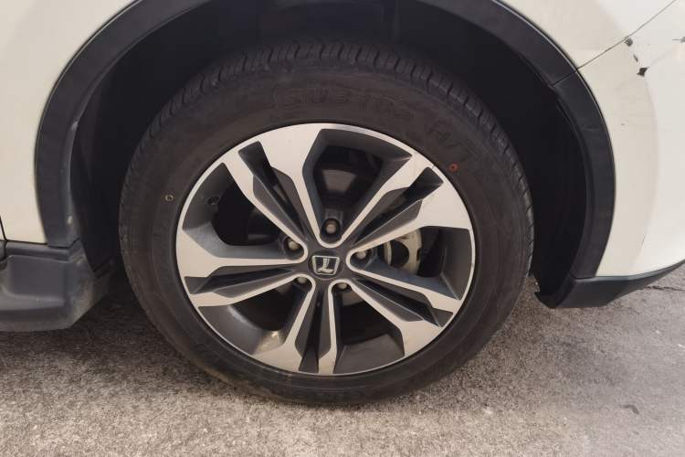 Used Luxgen U6 SUV 2018 1.8T Classic Sunroof Edition Right Front Wheel Hub