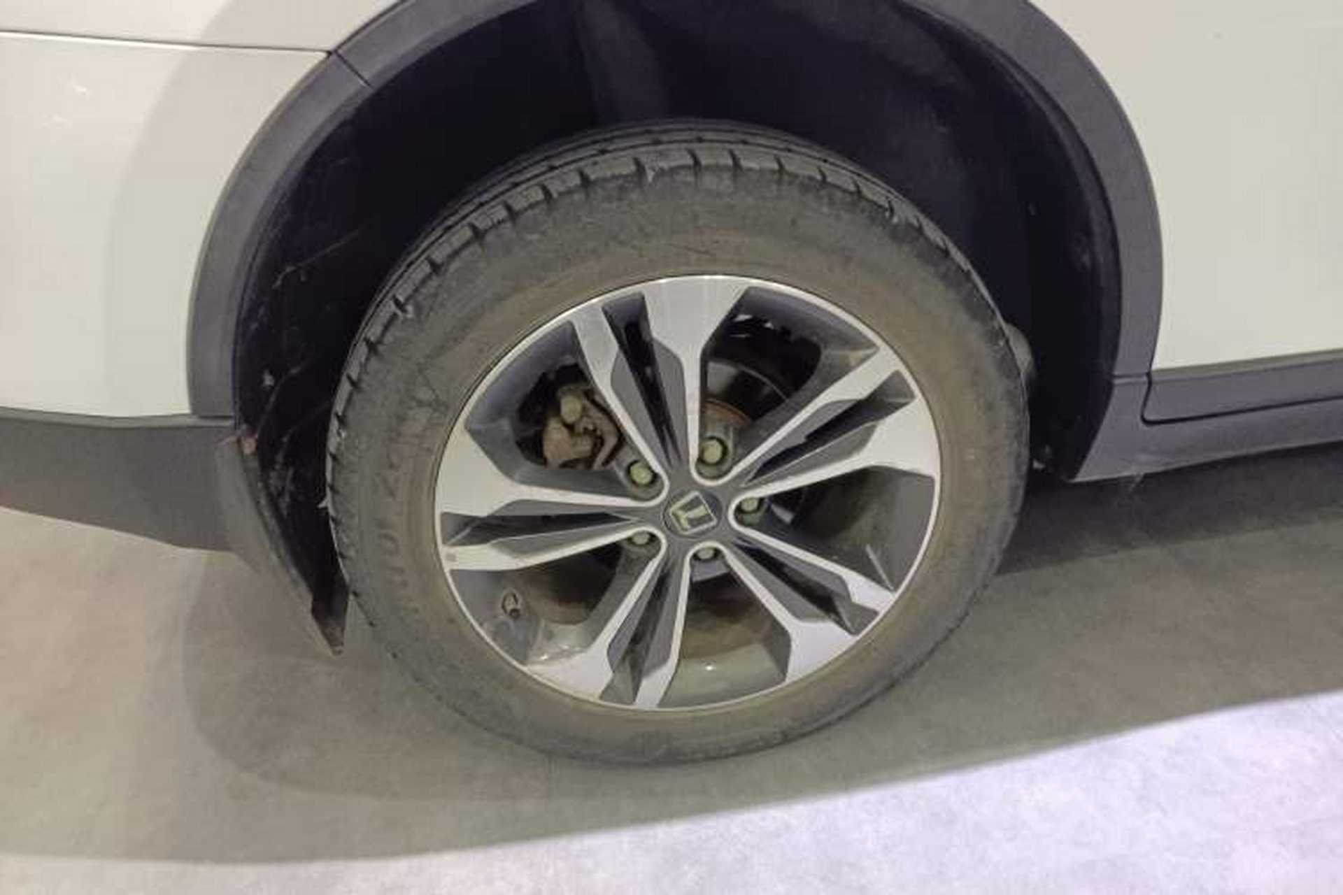 Used Luxgen U6 SUV 2018 1.8T Classic Sunroof Edition Right Rear Wheel Hub