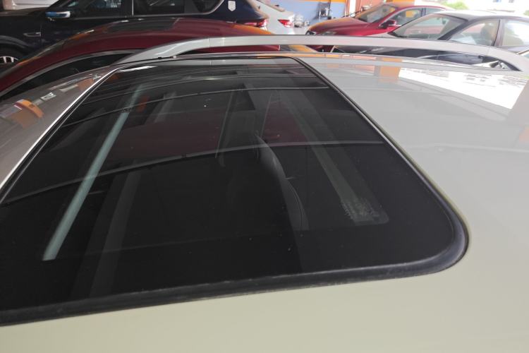 Used Luxgen U6 SUV 2018 1.8T Classic Sunroof Edition Roof