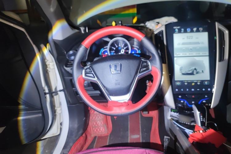 Used Luxgen U6 SUV 2018 1.8T Classic Sunroof Edition Steering Wheel