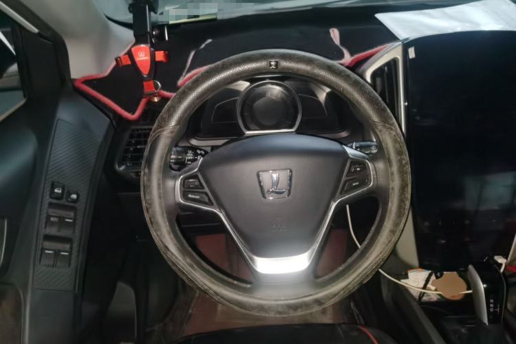 Used Luxgen U6 SUV 2018 1.8T Classic Comfort Edition Steering Wheel