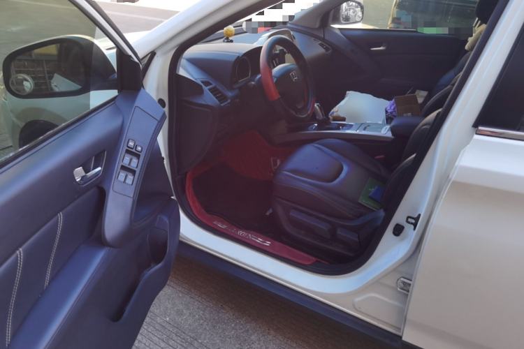 Used Luxgen U6 SUV 2019 1.8T Classic Comfort Edition Driver Seat