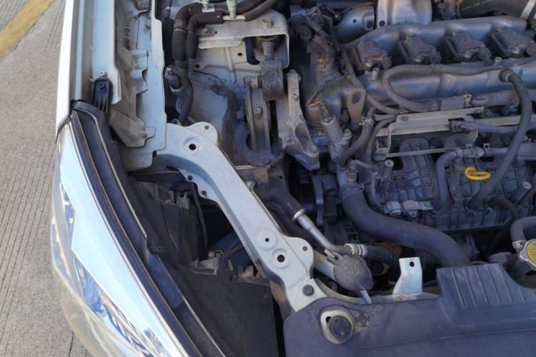 Used Luxgen U6 SUV 2019 1.8T Classic Comfort Edition Engine Bay Right