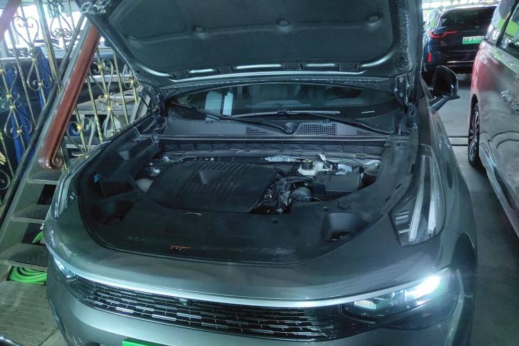 Used Lynk & Co 01 2024 2.0TD Two-Wheel Drive Global Pro Engine Bay