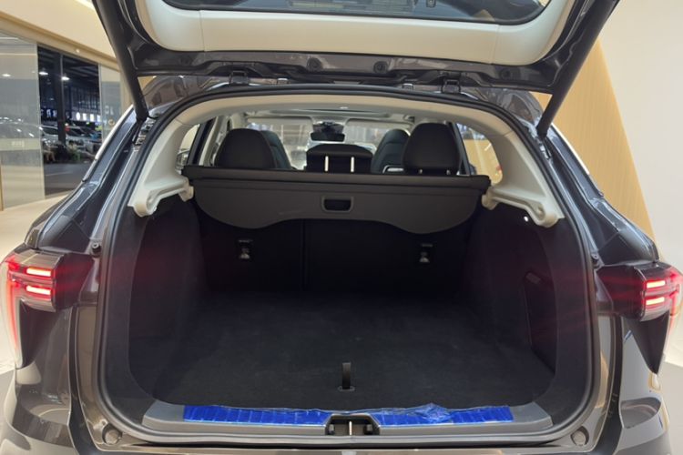Used Lynk & Co 01 2024 2.0TD Two-Wheel Drive Global Pro Interior 6